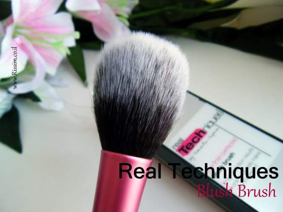 Real Techniques Blush Brush