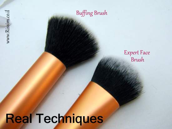 Real Techniques Expert Face Brush VS the buffing brush