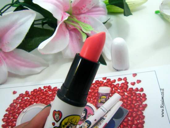 MAC Betty Bright lipstick